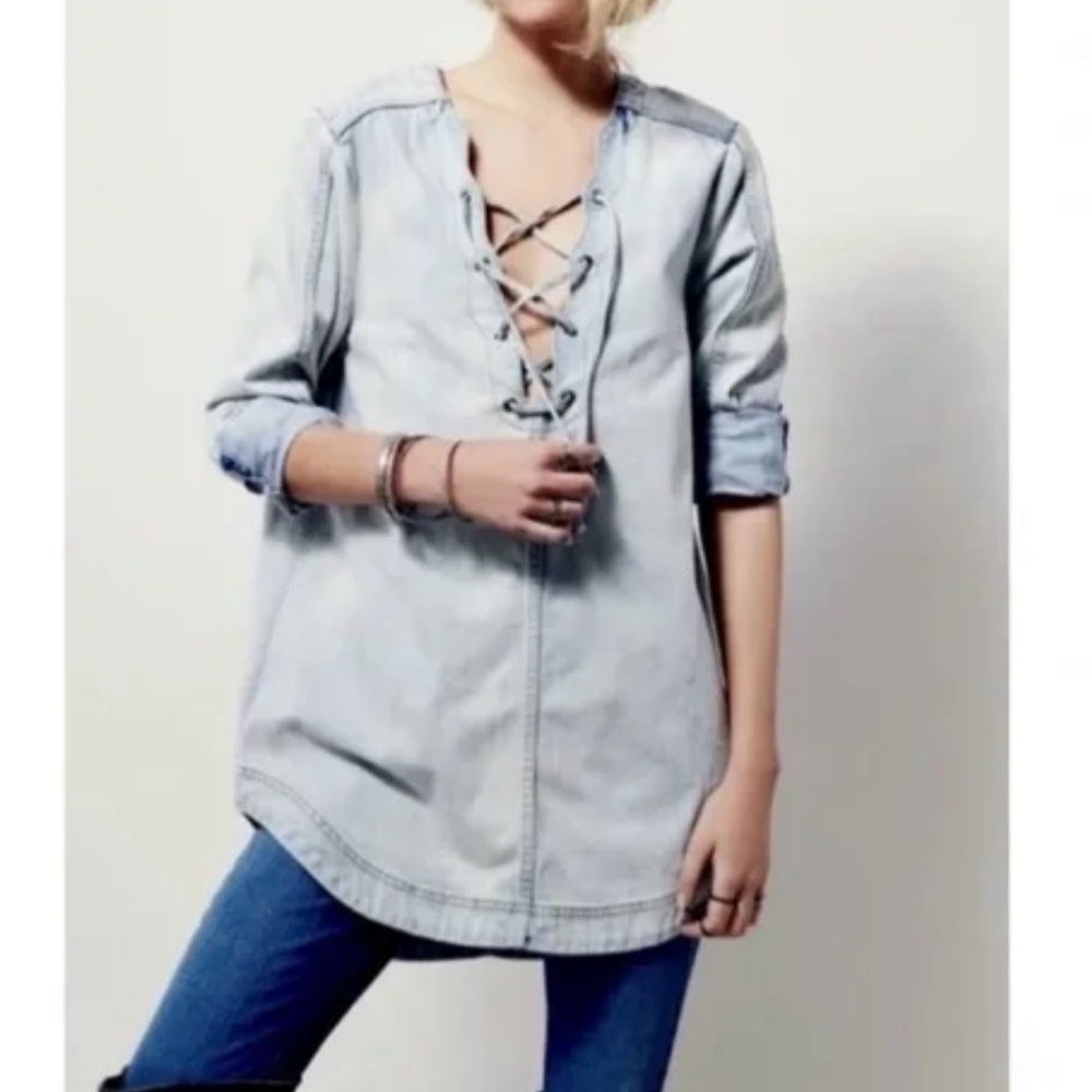 Free People Size medium Blue Sky Jean (long shirt/ mini dress)
